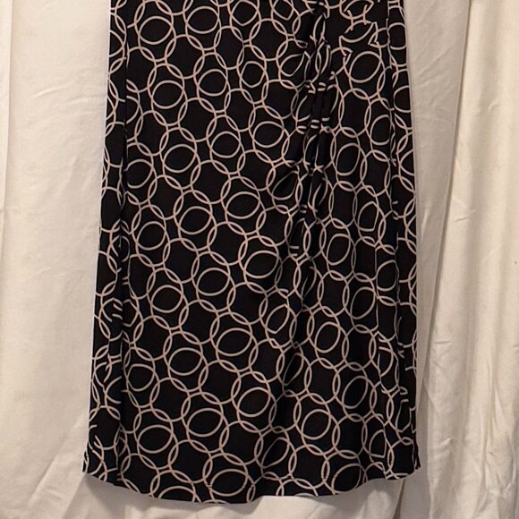 Ladies Ruched Shift Dress - Picture 4 of 5